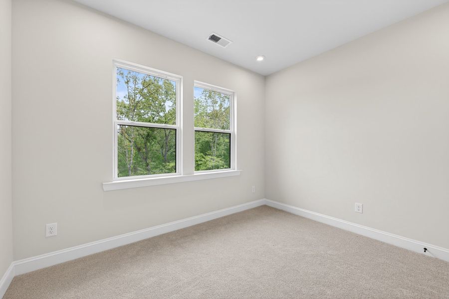 Spacious, unfurnished interior of a new home in Old Town Village, Waxhaw (Image 44). Spacious, unfurnished interior of a new home in Old Town Village, Waxhaw (Image 44).