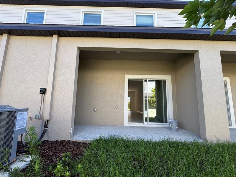 Exterior details and patio area of a home in , Wesley Chapel (Image 16).