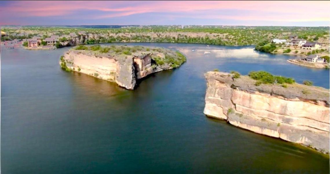 Image 31 of a home in .