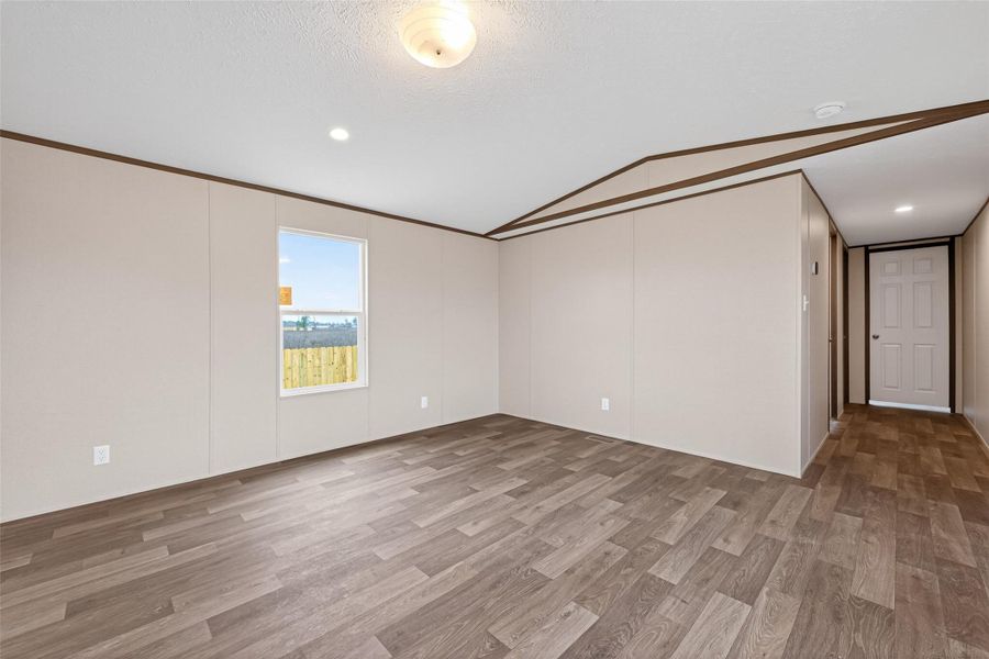 Spacious, unfurnished interior of a new home in , Cleveland (Image 23).