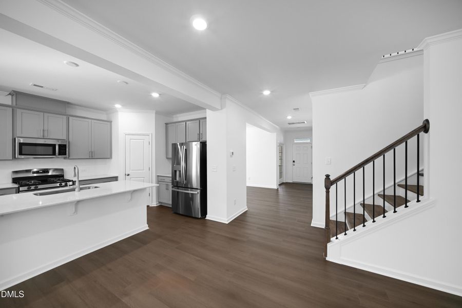 SUN_SherriDowns_Pic_Tessa-21