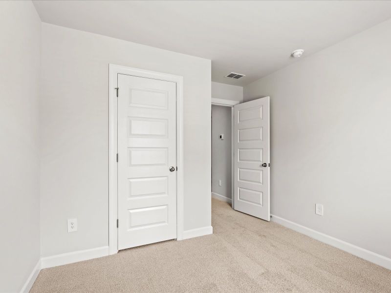 Spacious, unfurnished interior of a new home in Valentine Townes, Greer (Image 13).