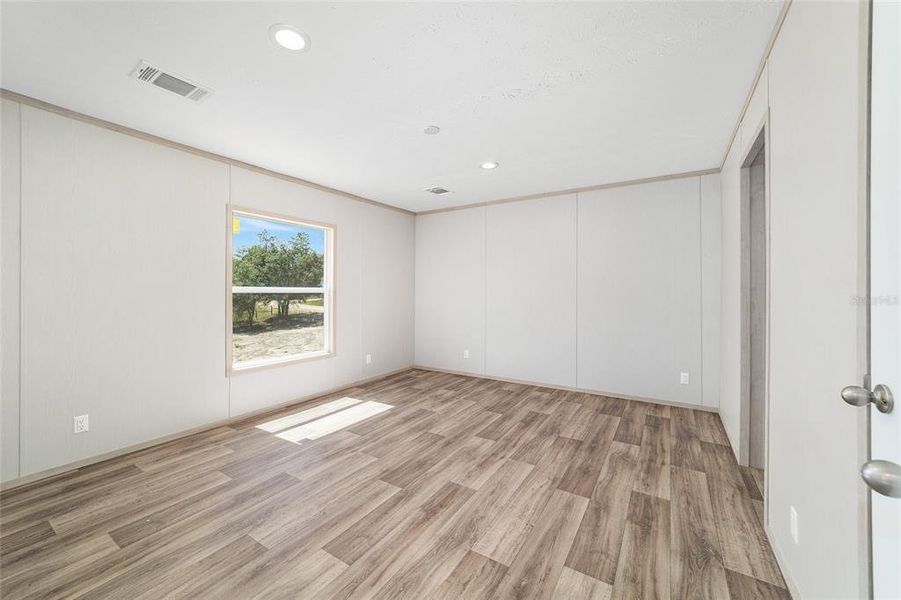 Spacious, unfurnished interior of a new home in , Morriston (Image 35).