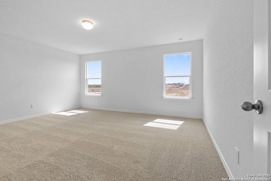 Spacious, unfurnished interior of a new home in Legend Heights, New Braunfels (Image 7). Spacious, unfurnished interior of a new home in Legend Heights, New Braunfels (Image 7).