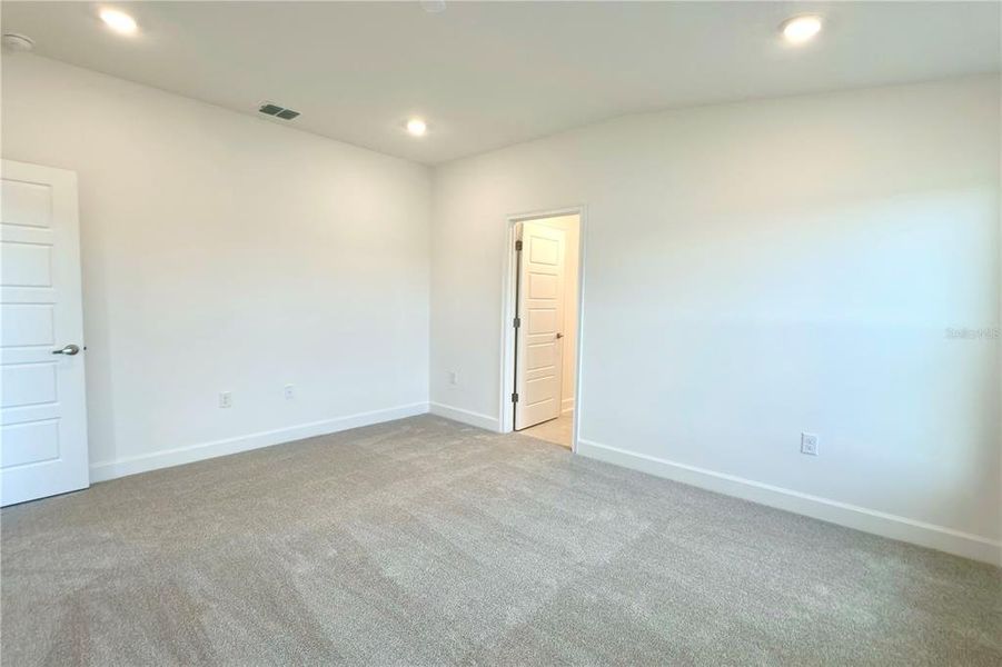 Spacious, unfurnished interior of a new home in , St. Cloud (Image 10). Spacious, unfurnished interior of a new home in , St. Cloud (Image 10).