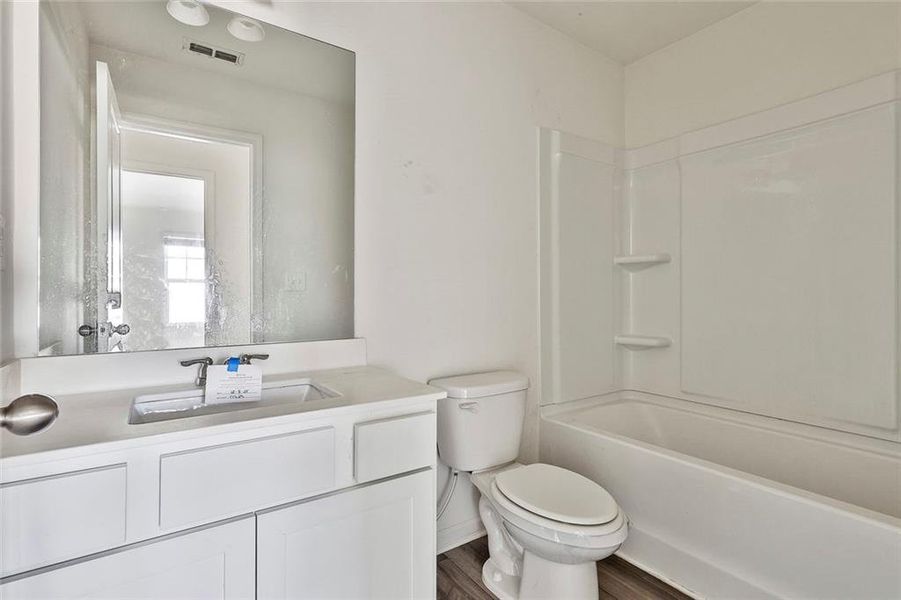 Furnished interior view inside a new home in , Palmetto (Image 12). Furnished interior view inside a new home in , Palmetto (Image 12).