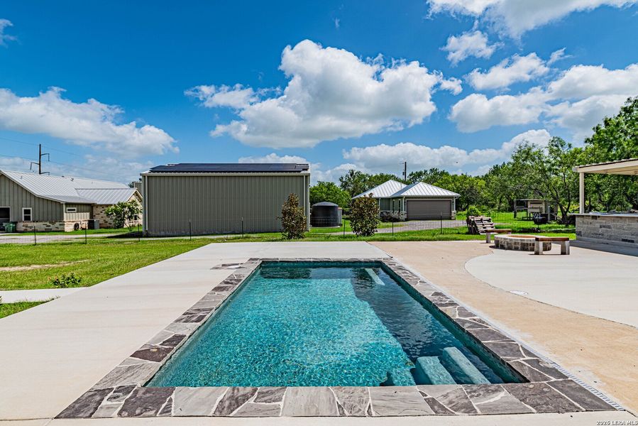 Community amenities in , Adkins (Image 84). Community amenities in , Adkins (Image 84).