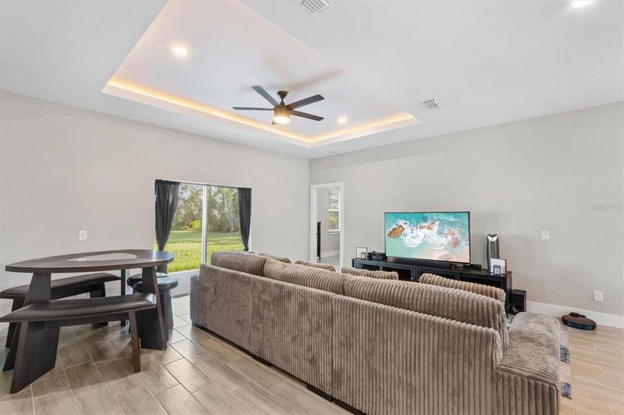 Furnished interior view inside a new home in , Kissimmee (Image 4).