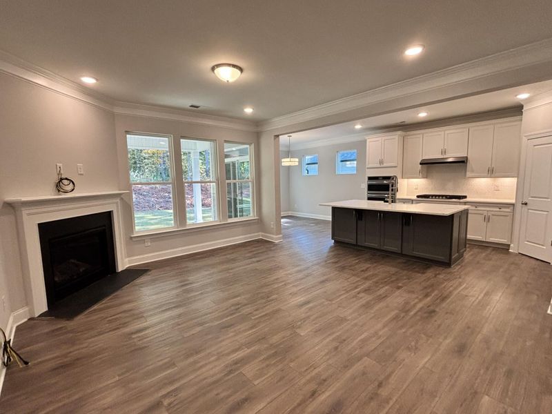 Spacious, unfurnished interior of a new home in Villas at Prestwick, Mooresville (Image 10).