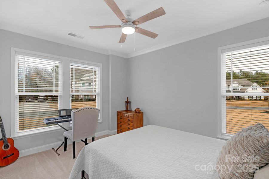 First floor guest suite