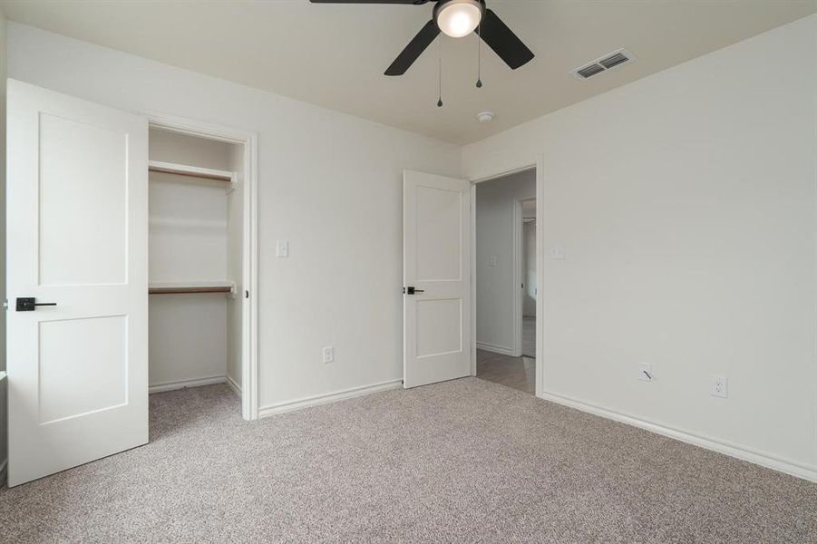 Spacious, unfurnished interior of a new home in , Abilene (Image 17).