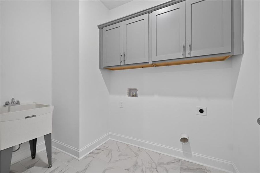 Spacious, unfurnished interior of a new home in , Buford (Image 40).