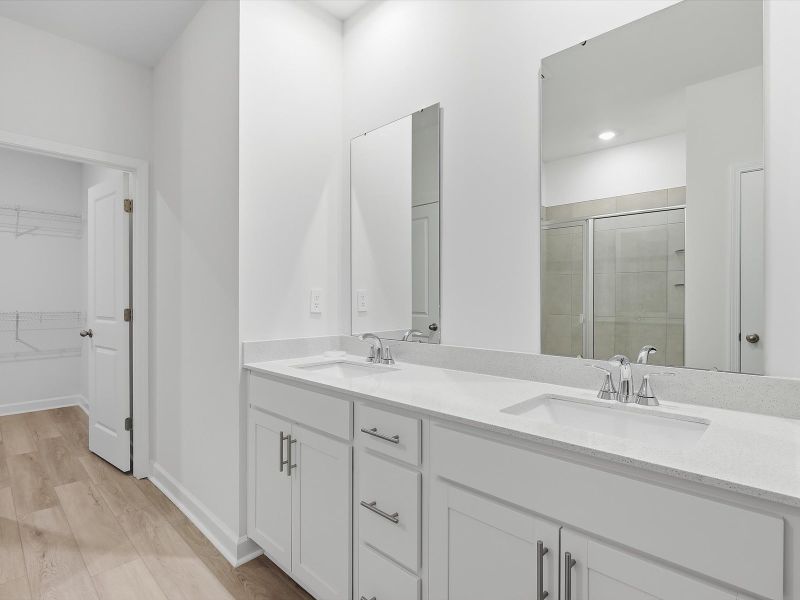 Furnished interior view inside a new home in Palmetto Place, Longs (Image 7).