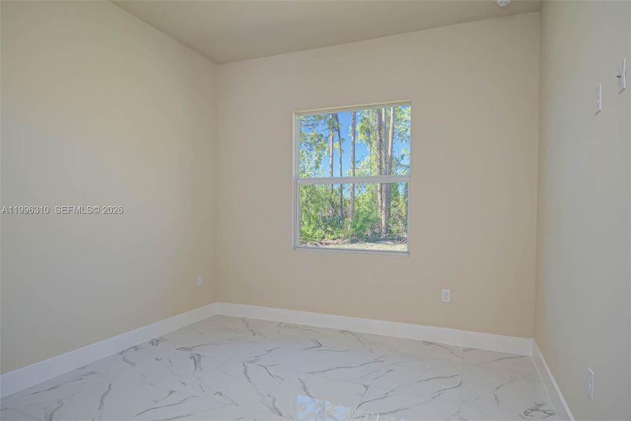 Spacious, unfurnished interior of a new home in , Lehigh Acres (Image 22).