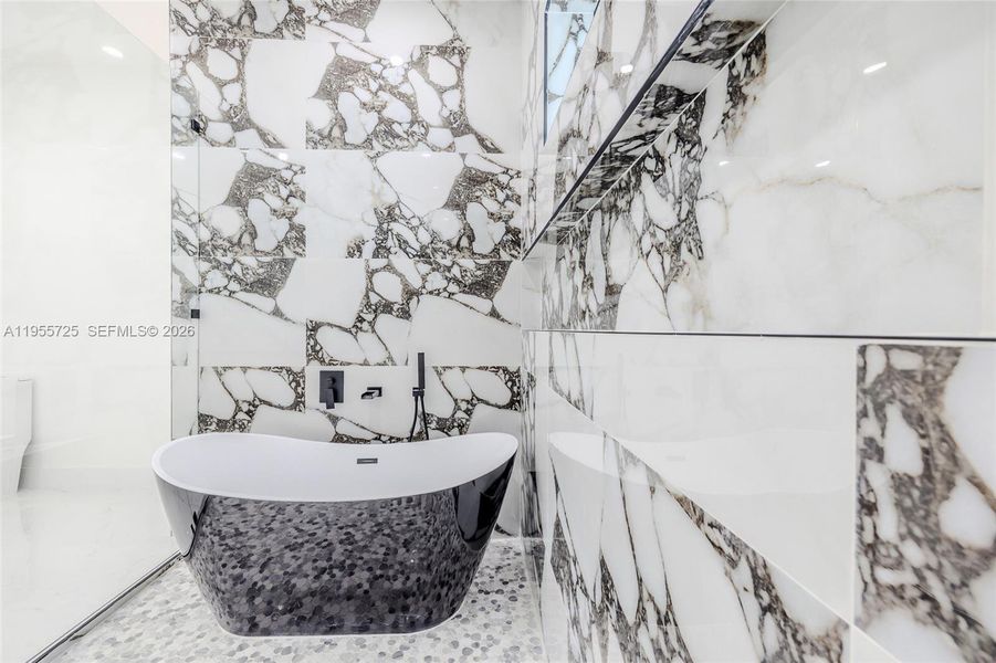 Close-up of interior finishes inside a home in , Cape Coral (Image 16).