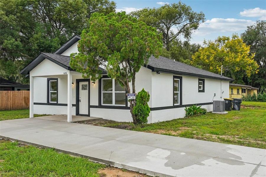 Image 39 of a home in .