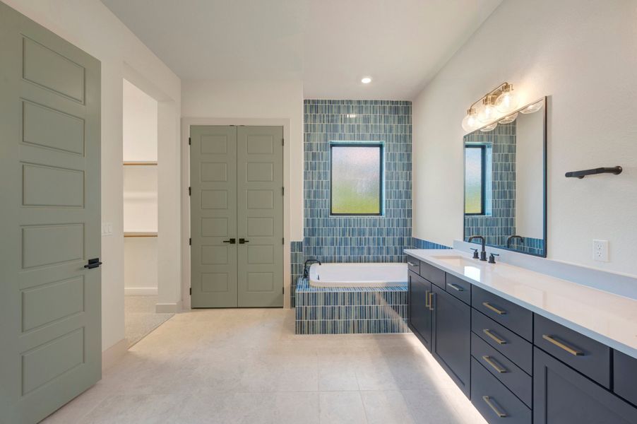 Owner's Bath Owner's Bath