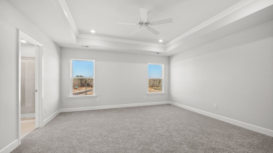 Representative unfurnished interior of a home built from the Fleetwood by D.R. Horton in Evergreen Crossing, Locust Grove (Image 30).