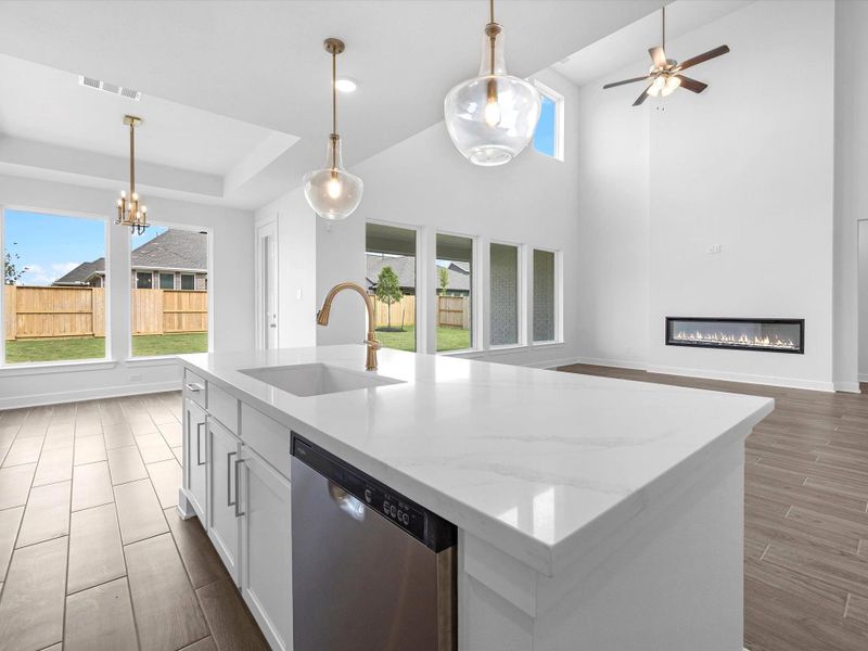 Representative image. Features, specifications, selections and colors may vary. Representative image. Features, specifications, selections and colors may vary.