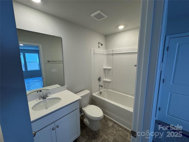 Loft Bath 3 Loft Bath 3