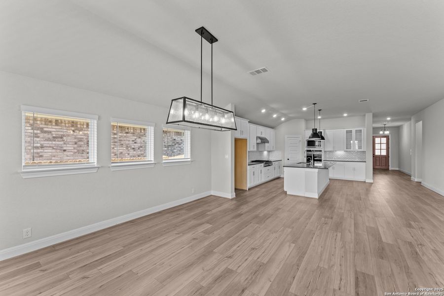 Image 34 of a home in Davis Ranch 60'. Image 34 of a home in Davis Ranch 60'.