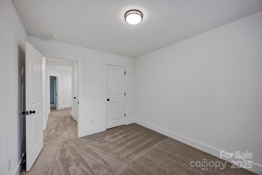 Spacious, unfurnished interior of a new home in , Concord (Image 19).