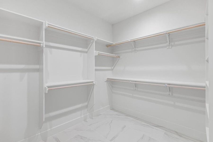 Spacious, unfurnished interior of a new home in , Gordonville (Image 25).