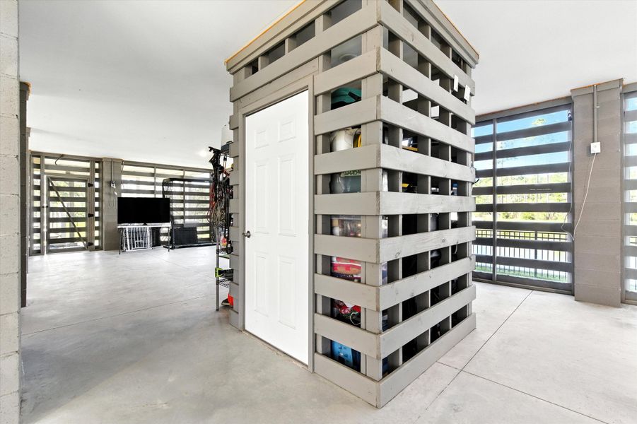 Image 50 of a home in .