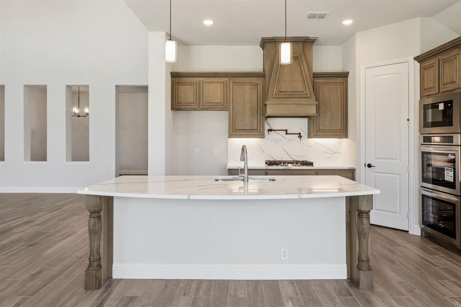 Furnished interior view inside a new home in Abe's Landing, Granbury (Image 10).