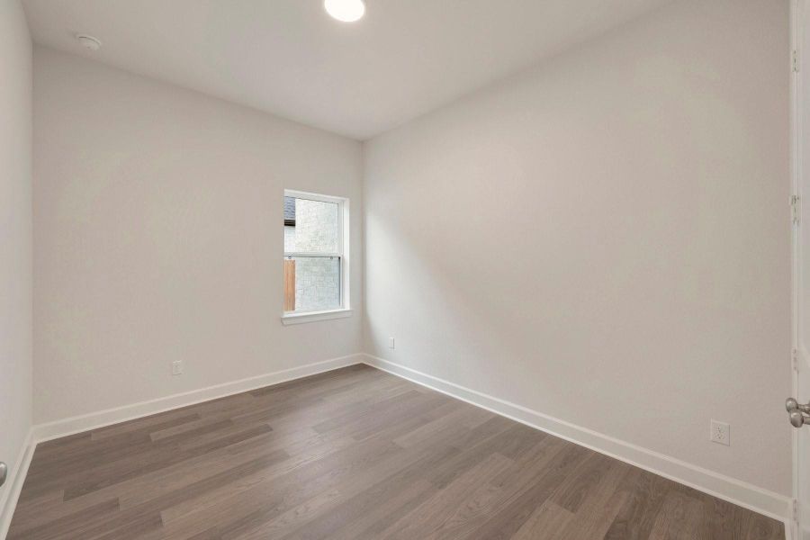Spacious, unfurnished interior of a new home in Jordan Ranch - Premier Collection, Fulshear (Image 17).