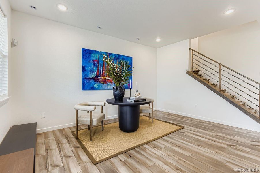 Alternate view of inviting  entry space.