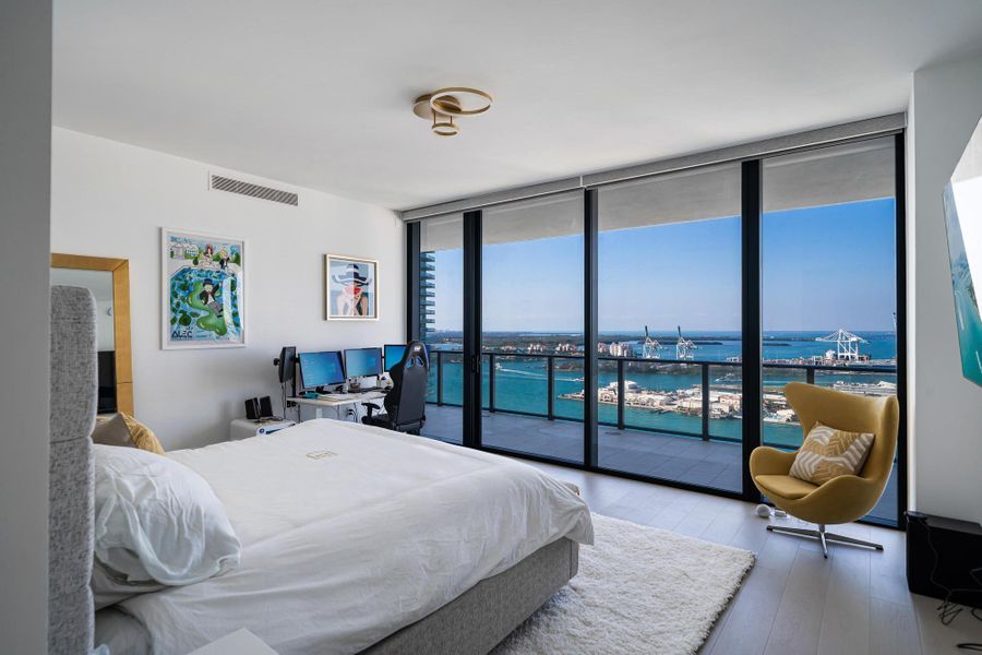 Furnished interior view inside a new home in , Miami Beach (Image 30).