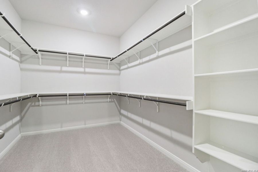 Spacious, unfurnished interior of a new home in Sagebrooke - Classic Series, San Antonio (Image 32).