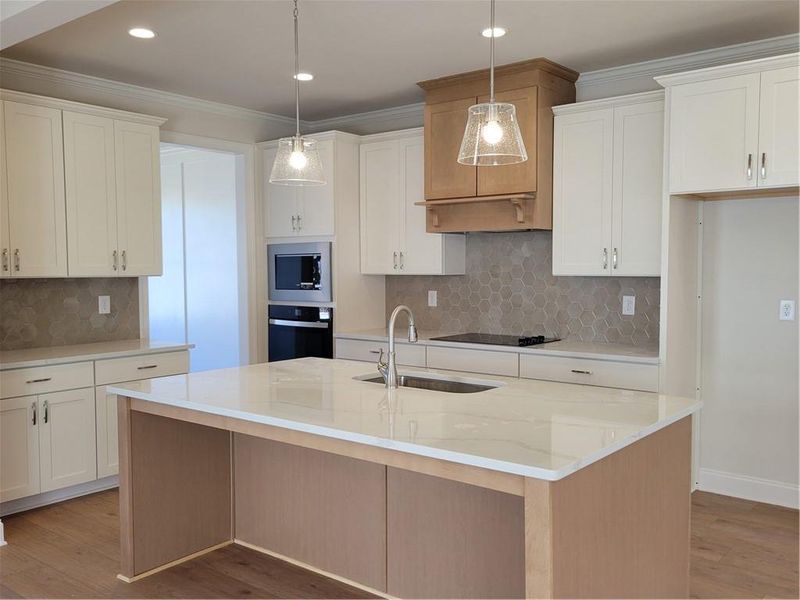 Furnished interior view inside a new home in , Jefferson (Image 5).