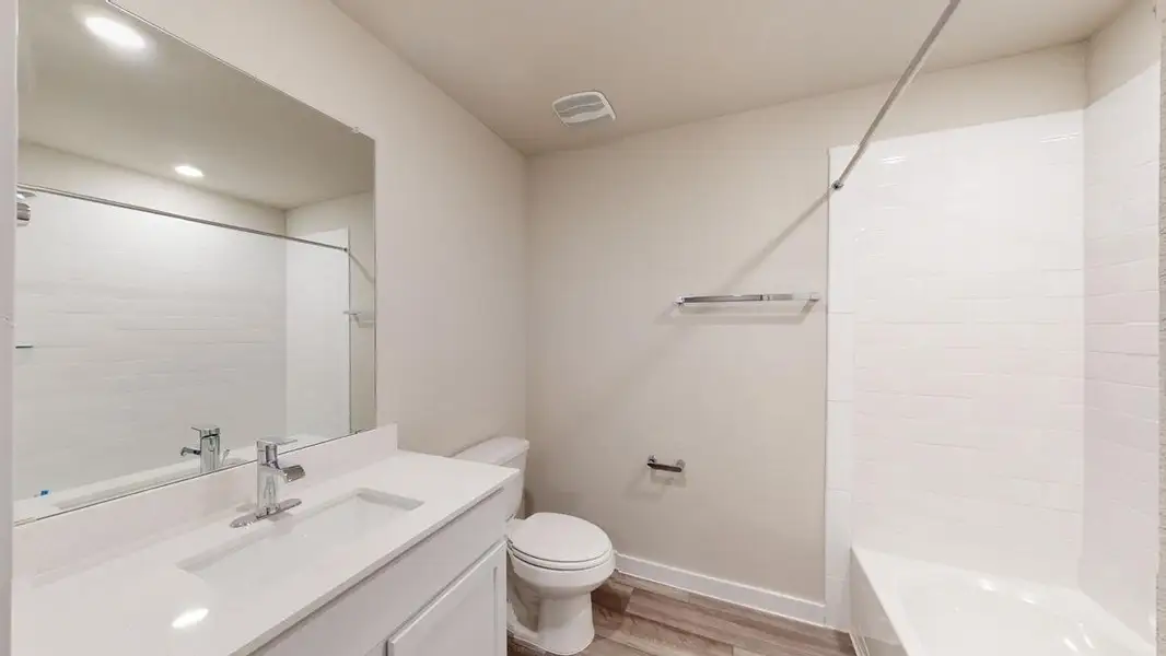 Furnished interior view inside a new home in Yowell Ranch, Killeen (Image 10). Furnished interior view inside a new home in Yowell Ranch, Killeen (Image 10).