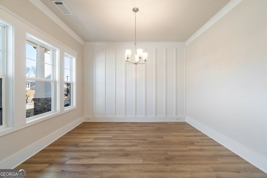 Spacious, unfurnished interior of a new home in Rosewood Lake Estates, Hoschton (Image 61).