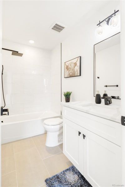 Furnished interior view inside a new home in , Arvada (Image 32).