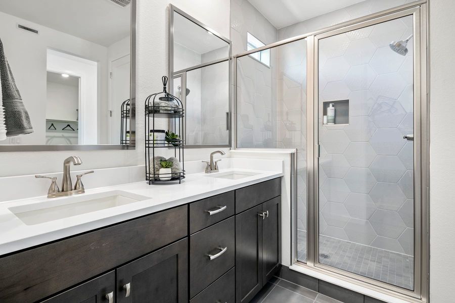 Representative furnished interior of a home built from the 4 by Tri Pointe Homes in Sugar Mill Village, Longmont (Image 22).