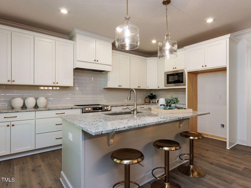 012-1280x960-kitchen