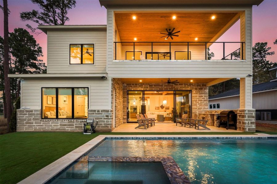 Exterior details and patio area of a home in , Willis (Image 21).