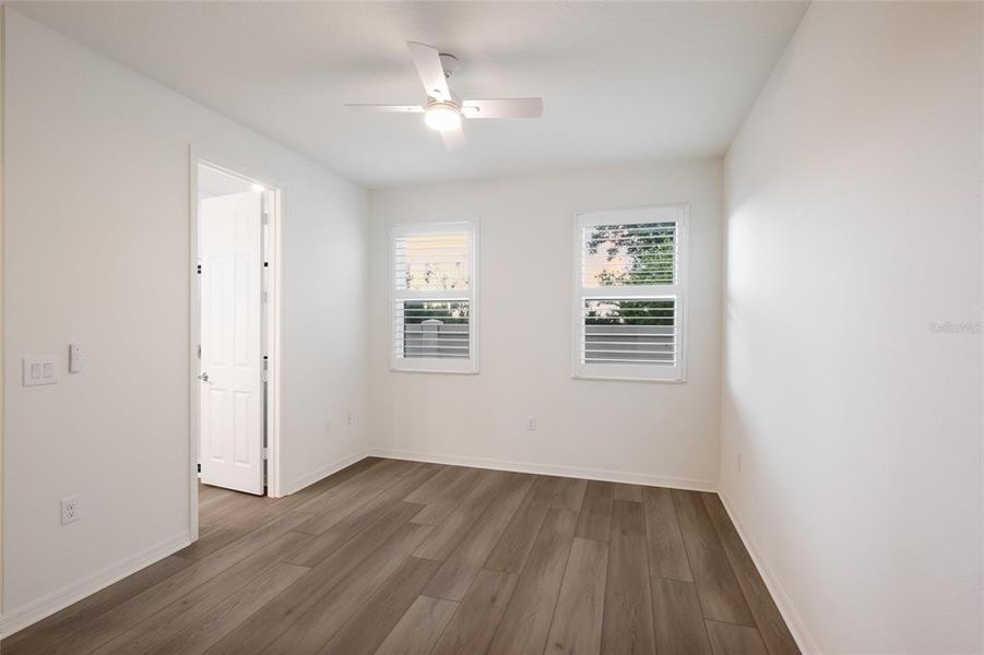 Spacious, unfurnished interior of a new home in Heron Bay, Palmetto (Image 18). Spacious, unfurnished interior of a new home in Heron Bay, Palmetto (Image 18).