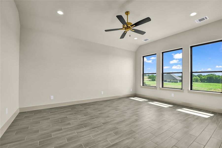 Spacious, unfurnished interior of a new home in , Decatur (Image 34).