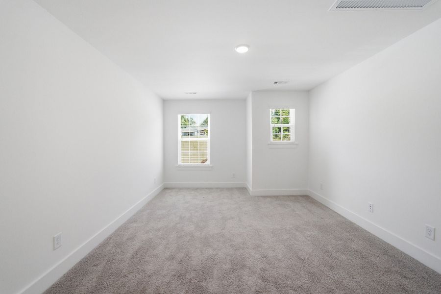 Spacious, unfurnished interior of a new home in Brush Creek, Fairview (Image 55). Spacious, unfurnished interior of a new home in Brush Creek, Fairview (Image 55).