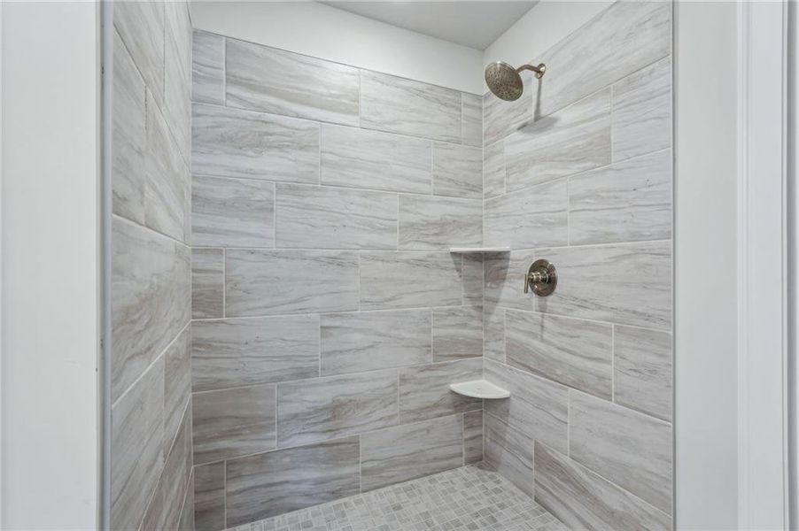 Image 33 of a home in Hemingway - Cottage Series.