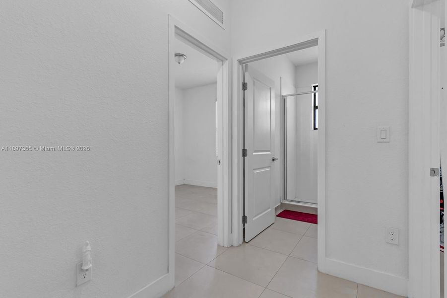 Spacious, unfurnished interior of a new home in Century Royal Homes, Homestead (Image 15).