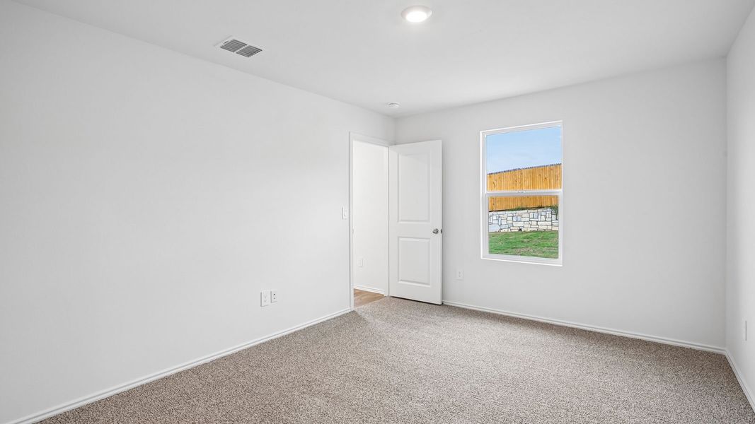 Spacious, unfurnished interior of a new home in Talavera, Kyle (Image 20).