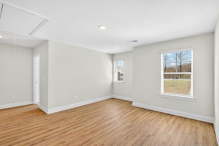 Spacious, unfurnished interior of a new home in Waters Edge, Mansfield (Image 16). Spacious, unfurnished interior of a new home in Waters Edge, Mansfield (Image 16).