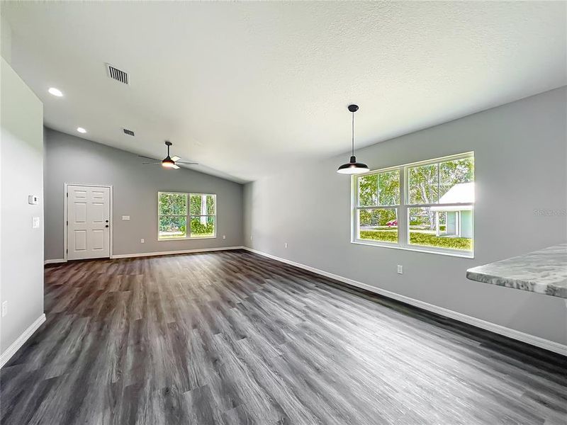 Spacious, unfurnished interior of a new home in , Lake Panasoffkee (Image 34).