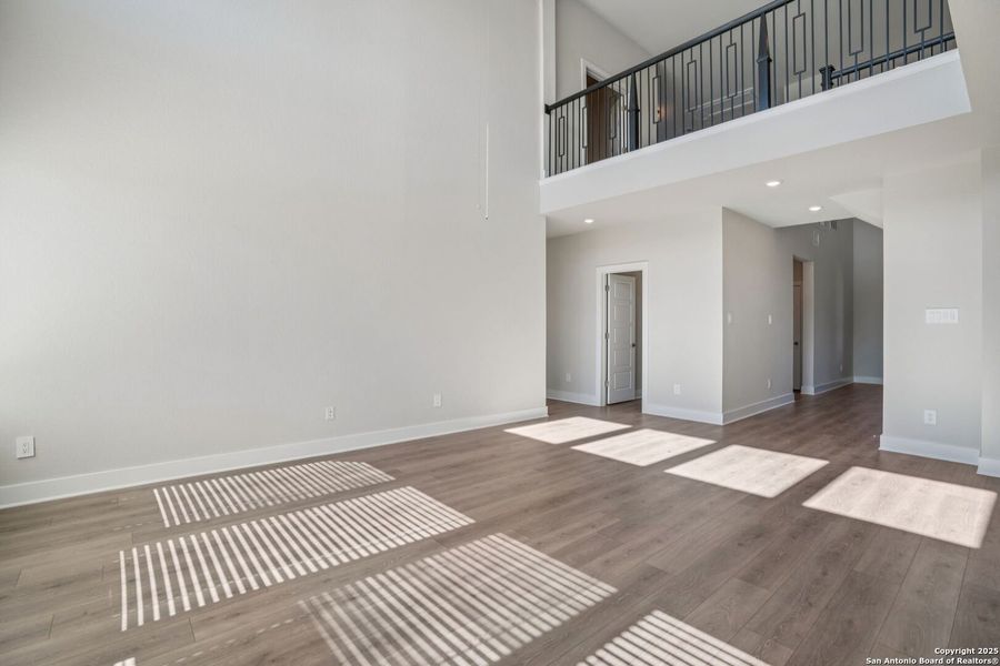 Spacious, unfurnished interior of a new home in Carmel Ranch, Schertz (Image 42).