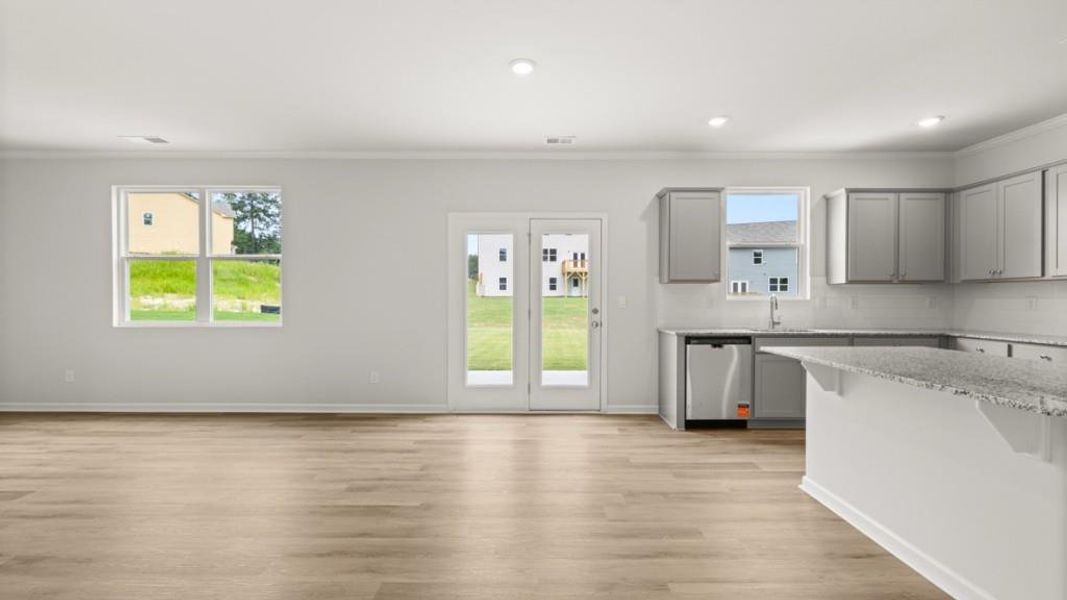 Spacious, unfurnished interior of a new home in Northwoods at Mirror Lake, Villa Rica (Image 29).